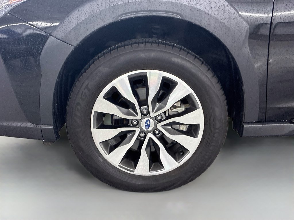 Used 2025 Subaru Outback Limited AWD/4WD image 31