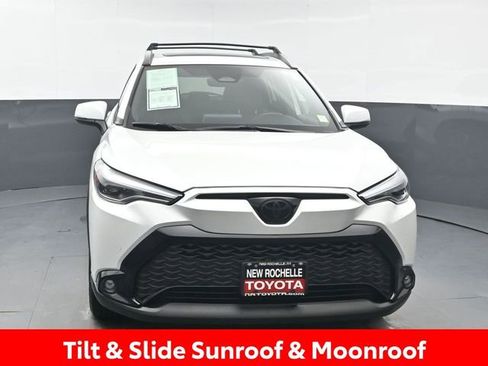 Used 2023 Toyota Corolla Cross AWD Hybrid w/ Convenience Package image 10