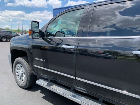 Used 2017 Chevrolet Silverado 3500 LTZ w/ Duramax Plus Package AWD/4WD image 11