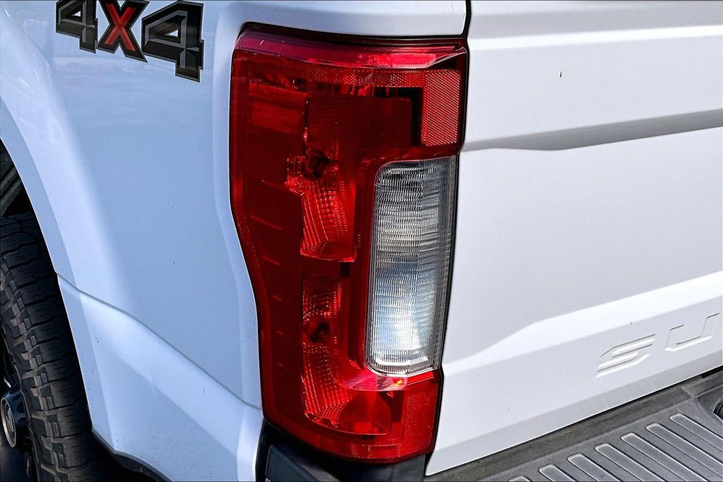 Used 2019 Ford F250 XLT w/ XLT Premium Package AWD/4WD image 33