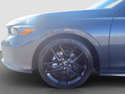 Used 2025 Honda Civic Sport image 24