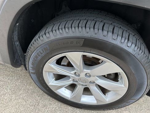 Used 2016 Lexus RX 450h AWD image 39