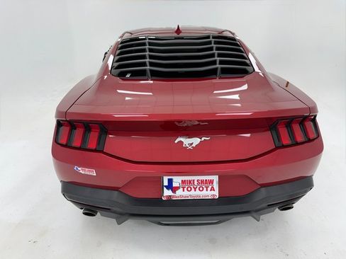 Used 2024 Ford Mustang Coupe image 39
