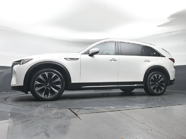 Certified 2024 MAZDA CX-90 Plug-In Hybrid w/ Premium Plus AWD/4WD image 30