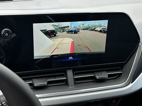 New 2026 Chevrolet Trax LT FWD image 19