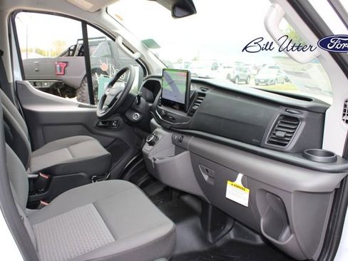 New 2024 Ford E-Transit Low Roof image 8