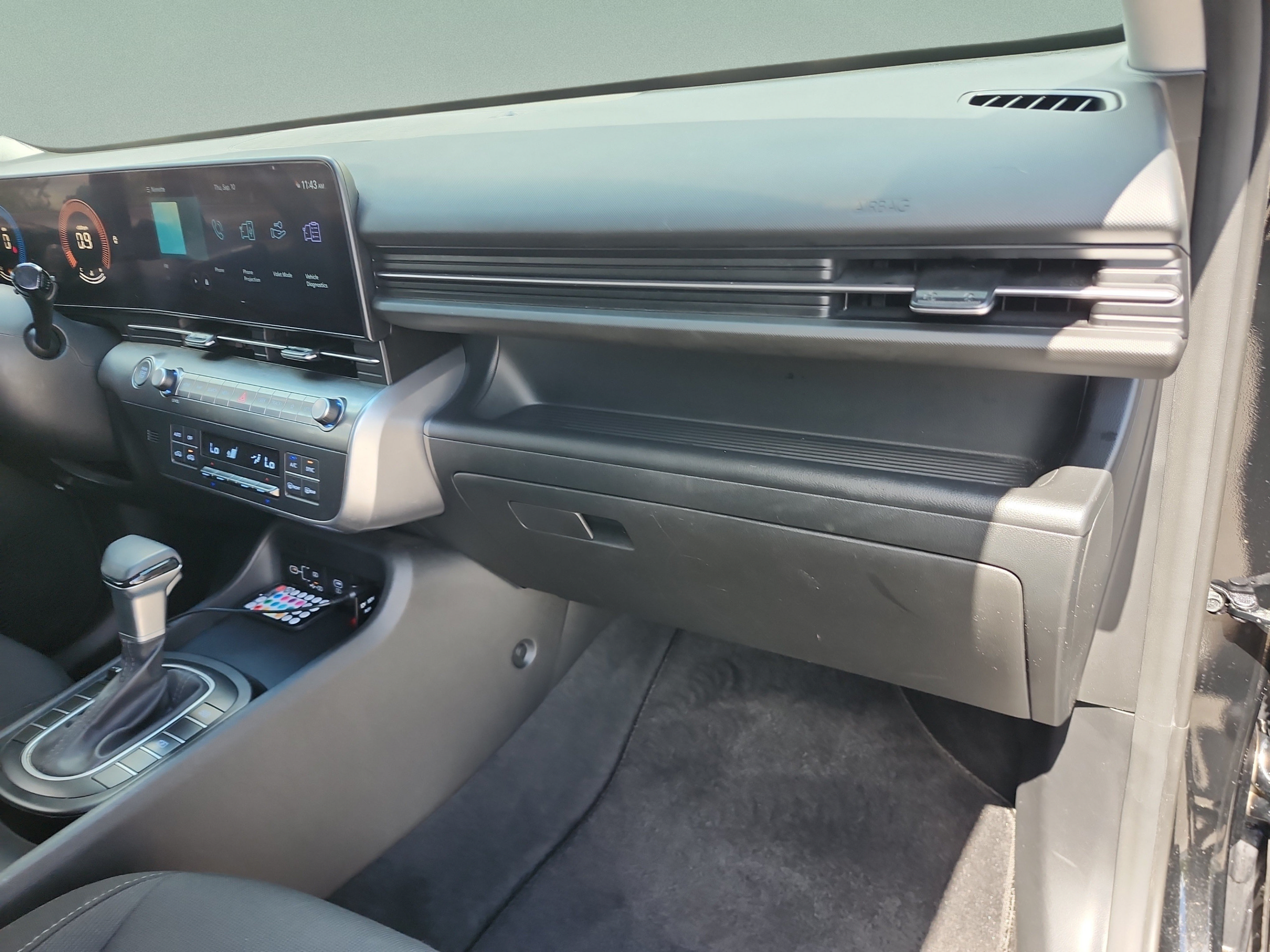 Used 2024 Hyundai Kona SEL FWD image 20
