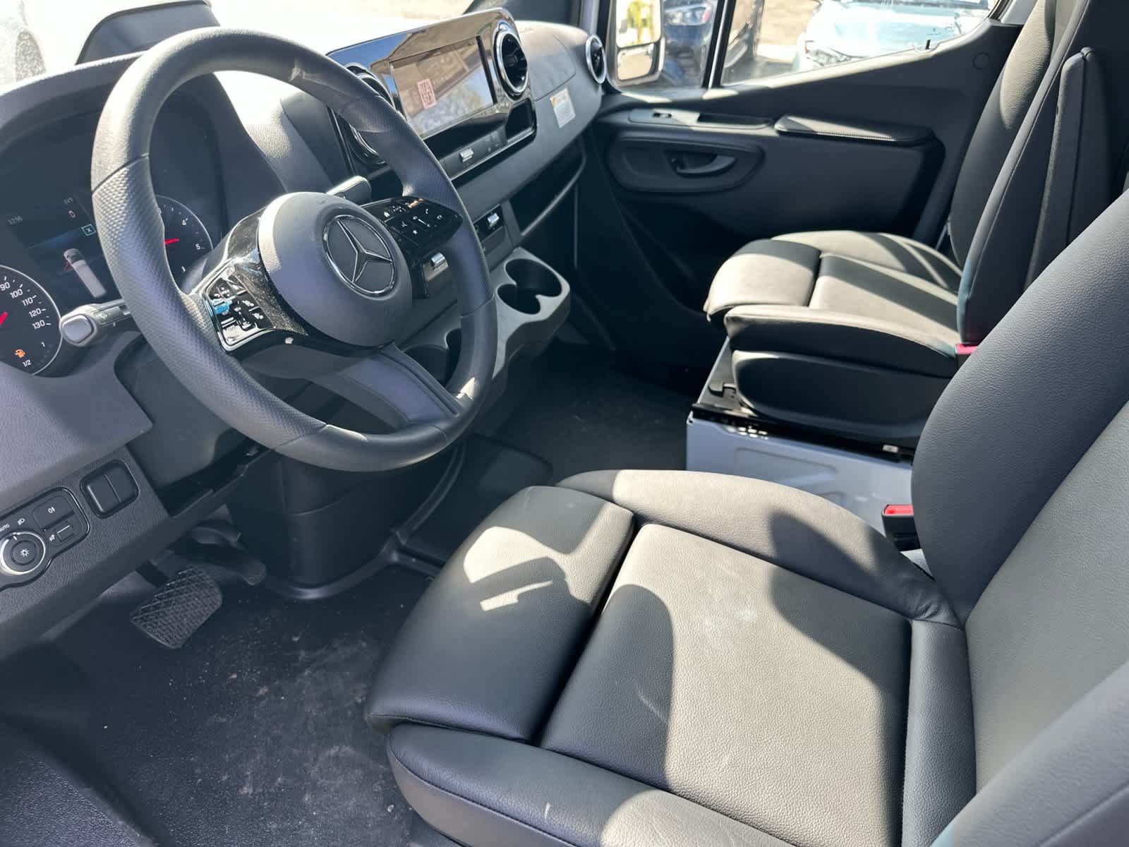 New 2026 Mercedes-Benz Sprinter 2500 image 10