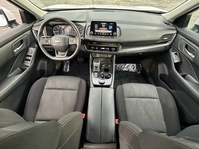 Certified 2025 Nissan Rogue SV AWD/4WD image 27