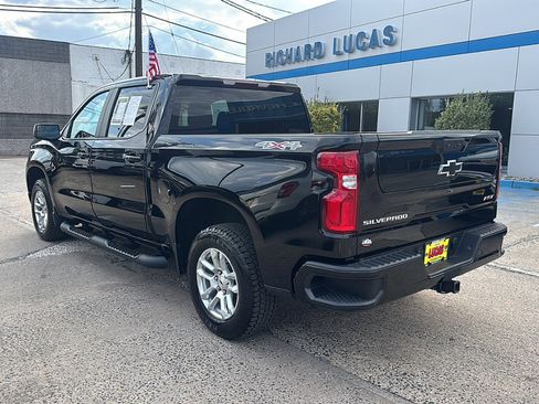 Used 2023 Chevrolet Silverado 1500 RST w/ Protection Package AWD/4WD image 7