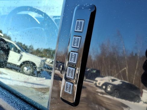 Used 2019 Ford F150 XLT w/ Equipment Group 302A Luxury image 14