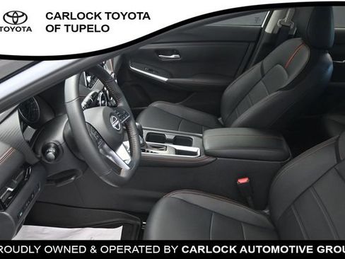 Used 2025 Nissan Sentra SR w/ SR Premium Package FWD image 11