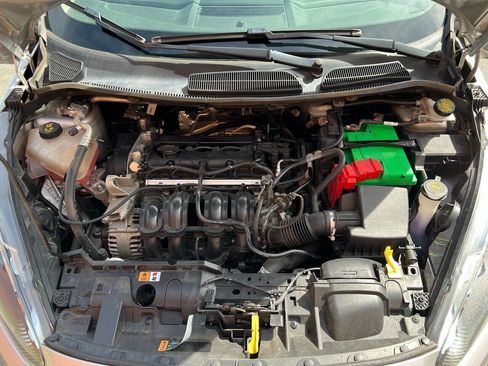 Used 2019 Ford Fiesta SE image 31