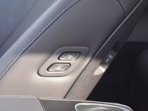 New 2026 Kia Carnival SX image 29