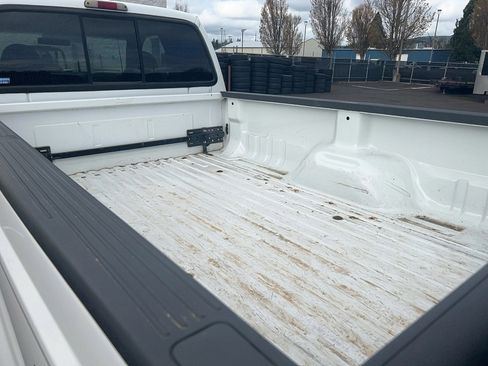 Used 2000 Ford F250 XLT image 5