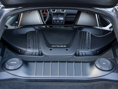 Certified 2025 Porsche 718 Cayman GT4 RS image 51