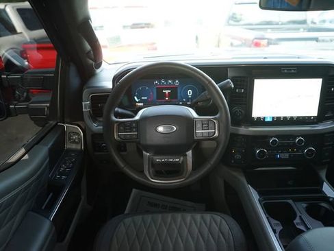 Used 2026 Ford F250 Platinum w/ Platinum Plus Package AWD/4WD image 22