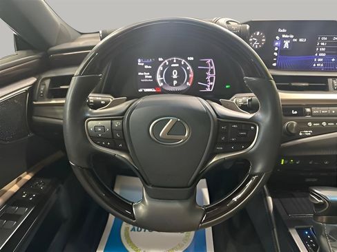 Used 2019 Lexus ES 350 w/ Accessory Package 2 FWD image 17