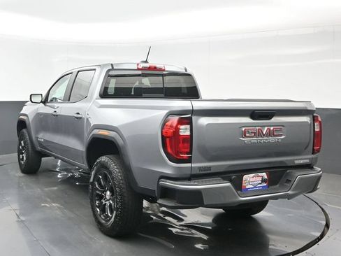 Used 2024 GMC Canyon Elevation w/ Convenience Package RWD image 4