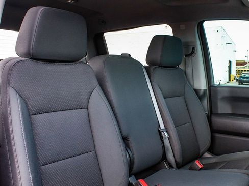 Used 2022 Chevrolet Silverado 1500 Custom Trail Boss image 36