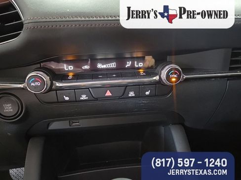 Used 2019 MAZDA MAZDA3 AWD Sedan w/ Preferred Package image 11