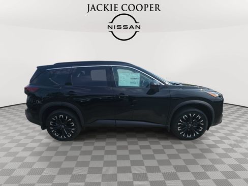 New 2026 Nissan Rogue Dark Armor FWD image 4