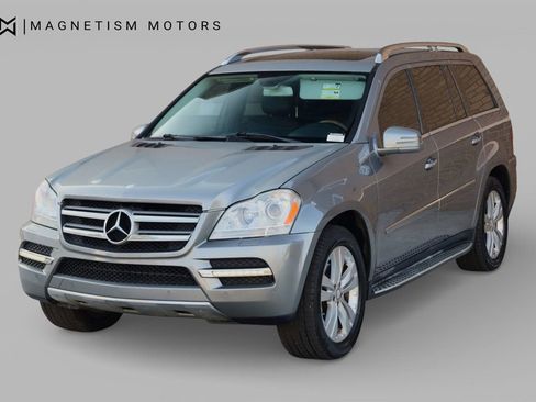 Used 2011 Mercedes-Benz GL 450 4MATIC image 6