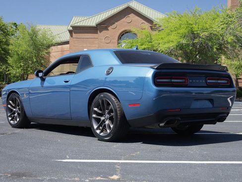 Used 2022 Dodge Challenger R/T Scat Pack RWD image 3