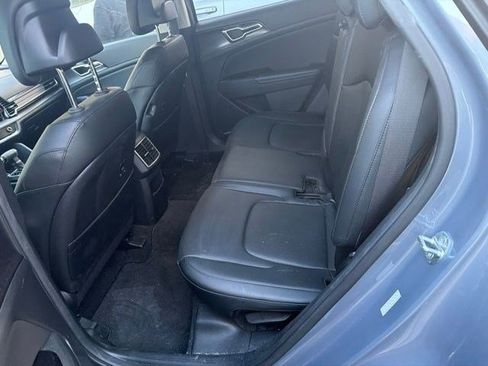 Certified 2023 Kia Sportage EX AWD/4WD image 28