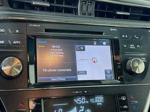 Certified 2016 Toyota Avalon Touring FWD image 15