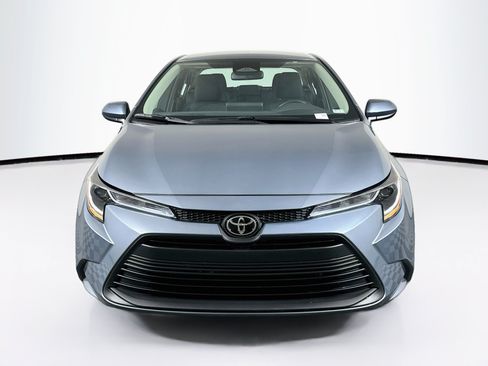 Used 2026 Toyota Corolla LE FWD image 2