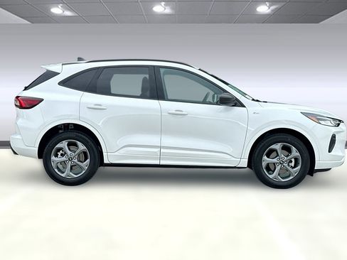 Used 2023 Ford Escape ST-Line w/ Tech Pack #1 image 7