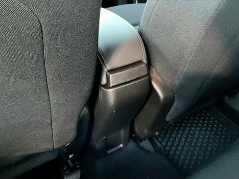 Used 2023 Jeep Renegade Latitude image 33