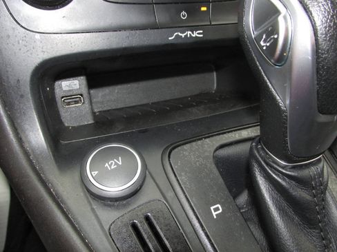 Used 2016 Ford Focus S FWD image 38