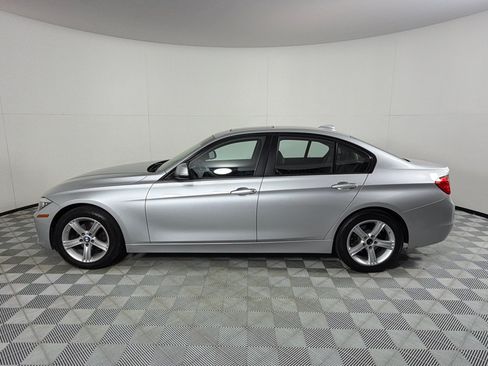 Used 2015 BMW 320i xDrive Sedan AWD/4WD image 8