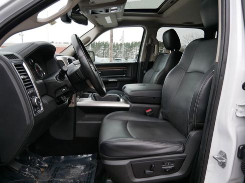 Used 2017 RAM 1500 Laramie w/ Convenience Group image 15