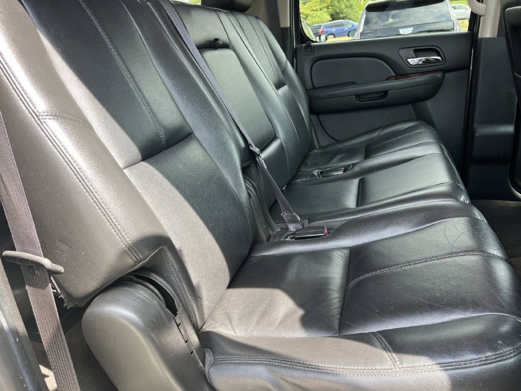 Used 2014 GMC Yukon XL SLT RWD image 21