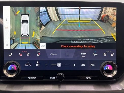 Used 2024 Lexus TX 350 AWD image 16