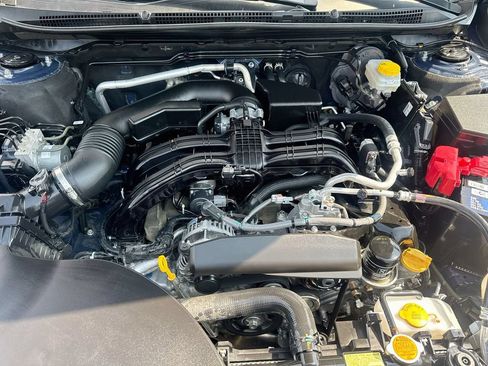 Certified 2025 Subaru Outback Premium w/ Popular Package #1 AWD/4WD image 40