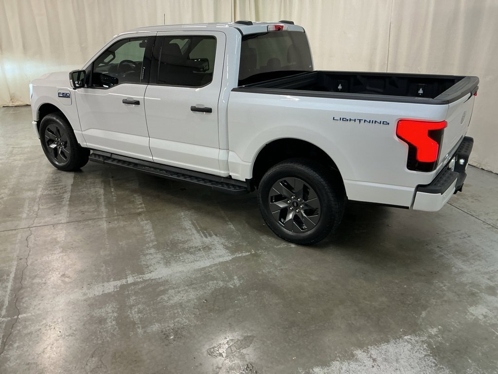 Used 2024 Ford F150 Lightning XLT w/ Max Trailer Tow Package AWD/4WD image 10