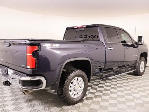 Used 2024 Chevrolet Silverado 2500 LTZ w/ LTZ Convenience Package image 20