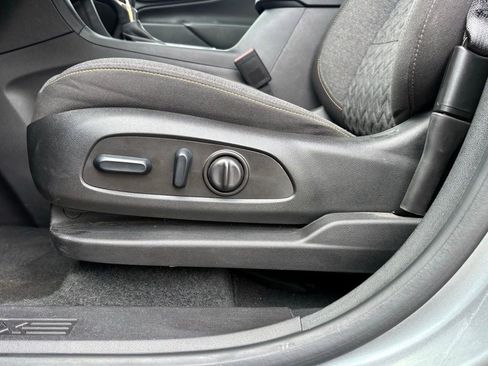 Used 2024 Chevrolet Equinox LT image 14