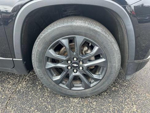 Used 2019 Chevrolet Traverse RS w/ LPO, Floor Liner Package AWD/4WD image 38