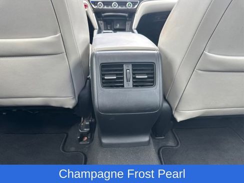 Used 2018 Honda Accord Touring image 26