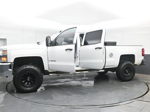 Used 2015 Chevrolet Silverado 2500 LT AWD/4WD image 48