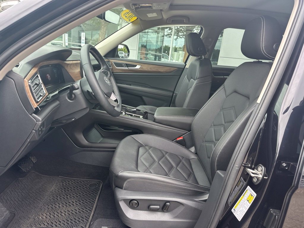 Used 2026 Volkswagen Atlas SE w/ Panoramic Sunroof Package AWD/4WD image 15