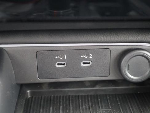 Used 2026 Nissan Sentra SR w/ Floor Mat Package FWD image 17