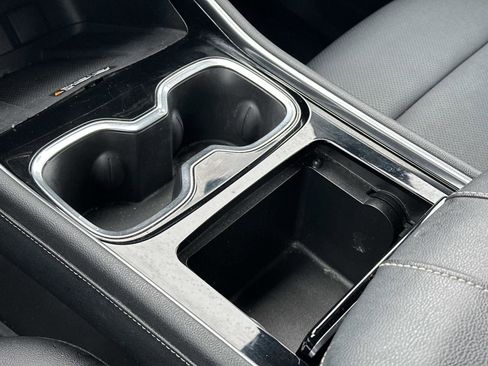 Certified 2024 Chevrolet Traverse LT w/ Enhanced Driving Package image 33