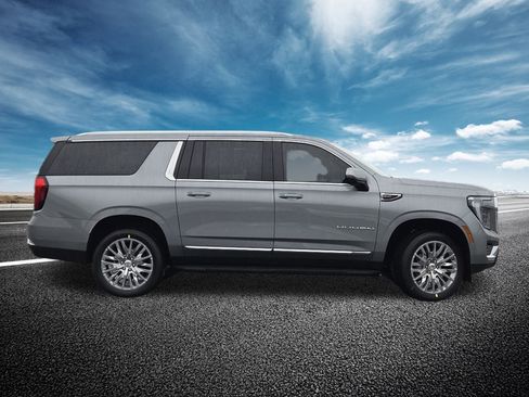 New 2026 GMC Yukon XL Elevation image 23
