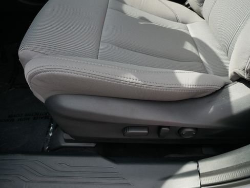Certified 2025 Subaru Legacy Premium AWD/4WD image 20
